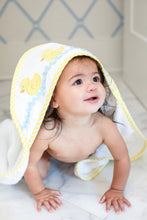 Load image into Gallery viewer, Yellow Duck Hooded Towel