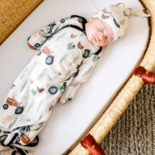 Load image into Gallery viewer, Newborn Knotted Gown - Jo