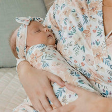 Load image into Gallery viewer, Knit Swaddle Blanket - Autumn