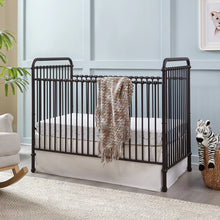 Load image into Gallery viewer, Abigail 3-in-1 Crib