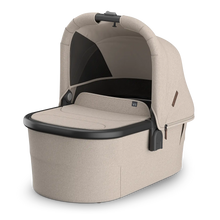 Load image into Gallery viewer, Vista V3 Bassinet
