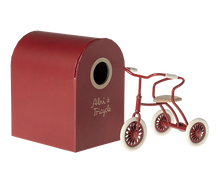 Load image into Gallery viewer, Maileg Abri Tricycle - Mouse Red
