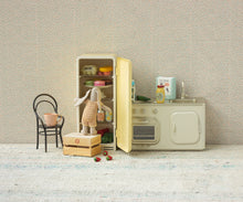 Load image into Gallery viewer, Maileg Fridge, Mouse-Yellow
