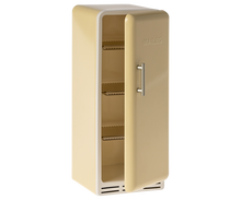 Load image into Gallery viewer, Maileg Fridge, Mouse-Yellow
