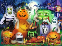 Load image into Gallery viewer, Spooky Fun 100 pc Puzzle
