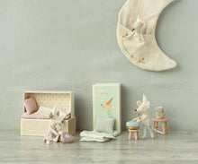 Load image into Gallery viewer, Tooth Fairy Mouse Little Brother

