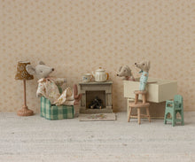 Load image into Gallery viewer, Maileg Twins, Baby Mice in Matchbox
