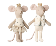 Load image into Gallery viewer, Royal Twin Mice, Little Sister and Brother in Matchbox
