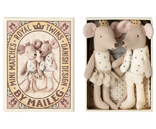 Load image into Gallery viewer, Royal Twin Mice, Little Sister and Brother in Matchbox
