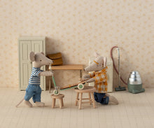 Load image into Gallery viewer, Maileg LouiMax, Mouse, Big Brother
