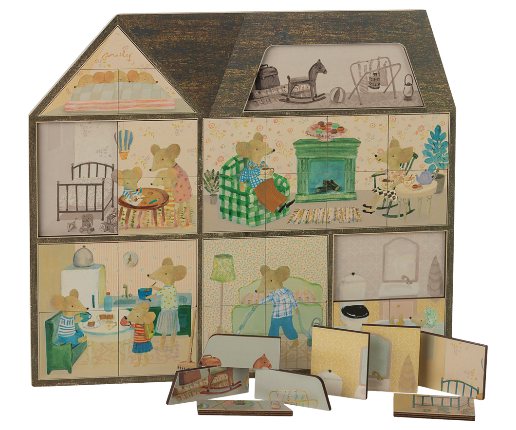 Mouse Hole Farmhouse Puzzle