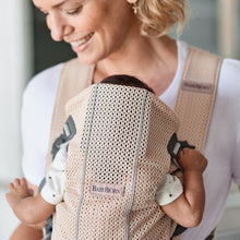 Load image into Gallery viewer, BabyBjorn Carrier Mini - Pearl Pink Mesh
