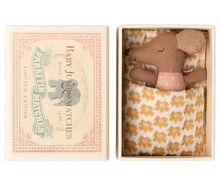 Load image into Gallery viewer, Sleepy Wakey, Baby Mouse - Rose
