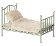 Vintage Bed Mint, Mouse