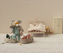 Load image into Gallery viewer, Maileg Baby mouse in carry cot - Rose
