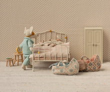 Load image into Gallery viewer, Off White Mouse Vintage Bed
