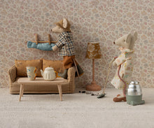 Load image into Gallery viewer, Couch, Mouse- Mable
