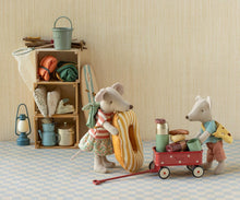 Load image into Gallery viewer, Maileg Wagon, Mouse - Red
