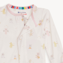 Load image into Gallery viewer, *Pink Baby Beats Magnetic Modal Footie
