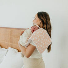 Load image into Gallery viewer, Premium Burp Cloths - Goosie
