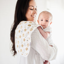 Load image into Gallery viewer, Premium Burp Cloths - Chip
