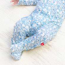 Load image into Gallery viewer, *Blue Herds of a Feather Magneitc Modal Footie
