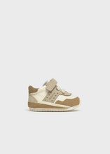 Load image into Gallery viewer, Dune Sneakers
