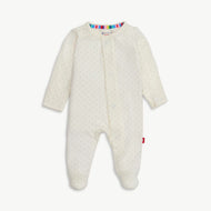 Cream Pin Magnetic Modal Footie