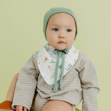 Load image into Gallery viewer, Bandana Bibs - Goosie
